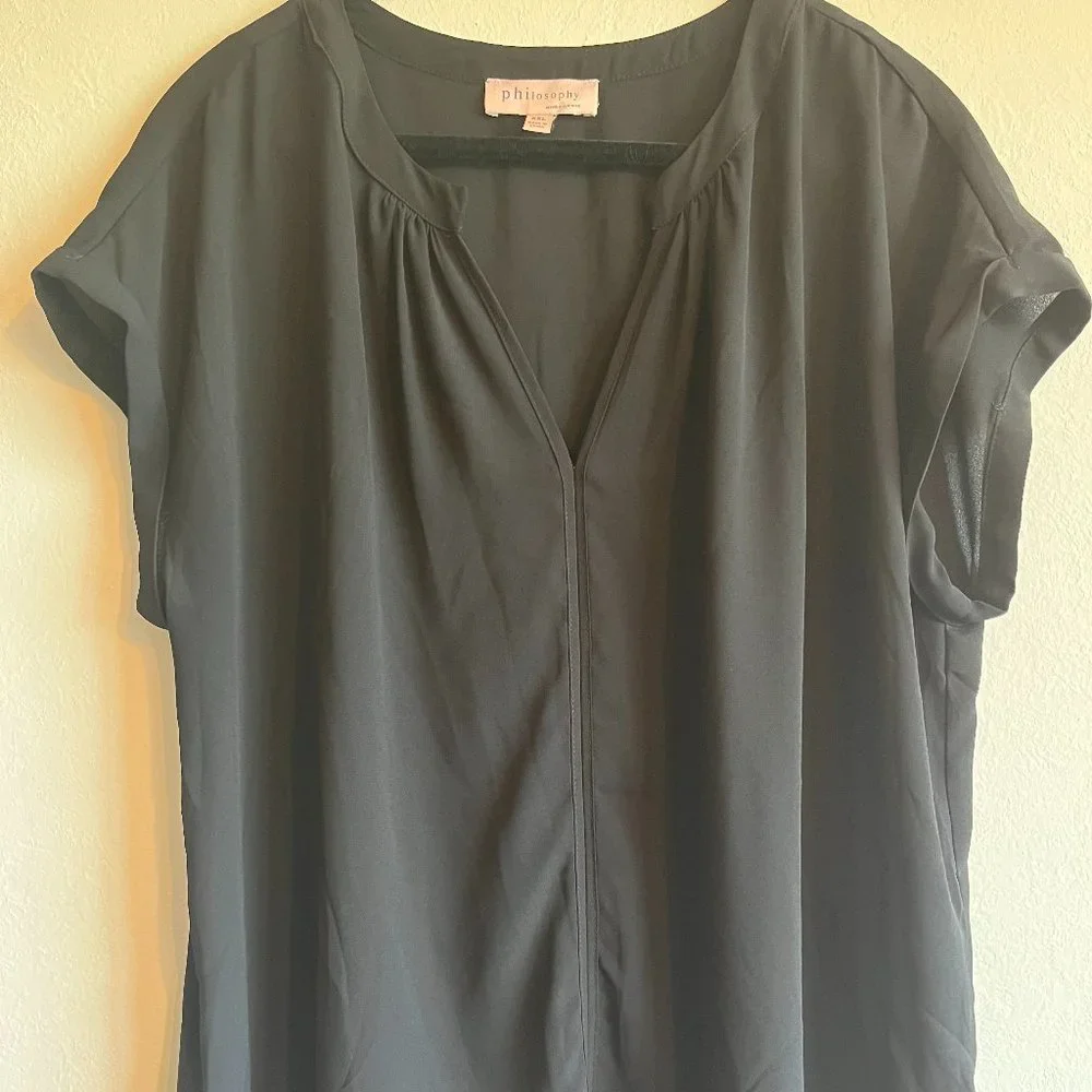 Blouse - Picture 1 of 3